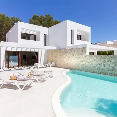 Abahana Villas El Paseo *